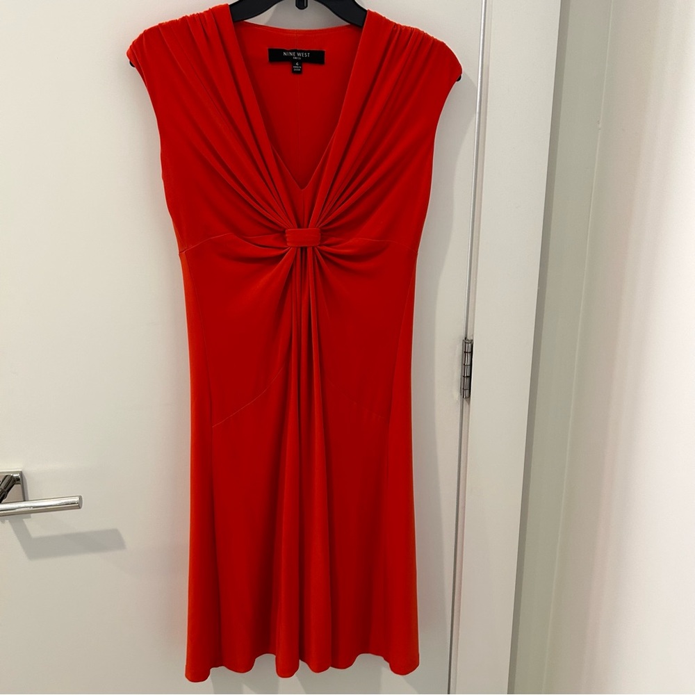 Nine West EUC sleeveless orange dress, size 4